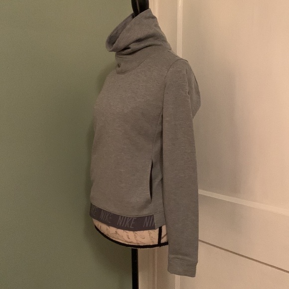 Nike Dri-Fit Gray Cowl/Turtleneck Sweatshirt - Picture 5 of 15